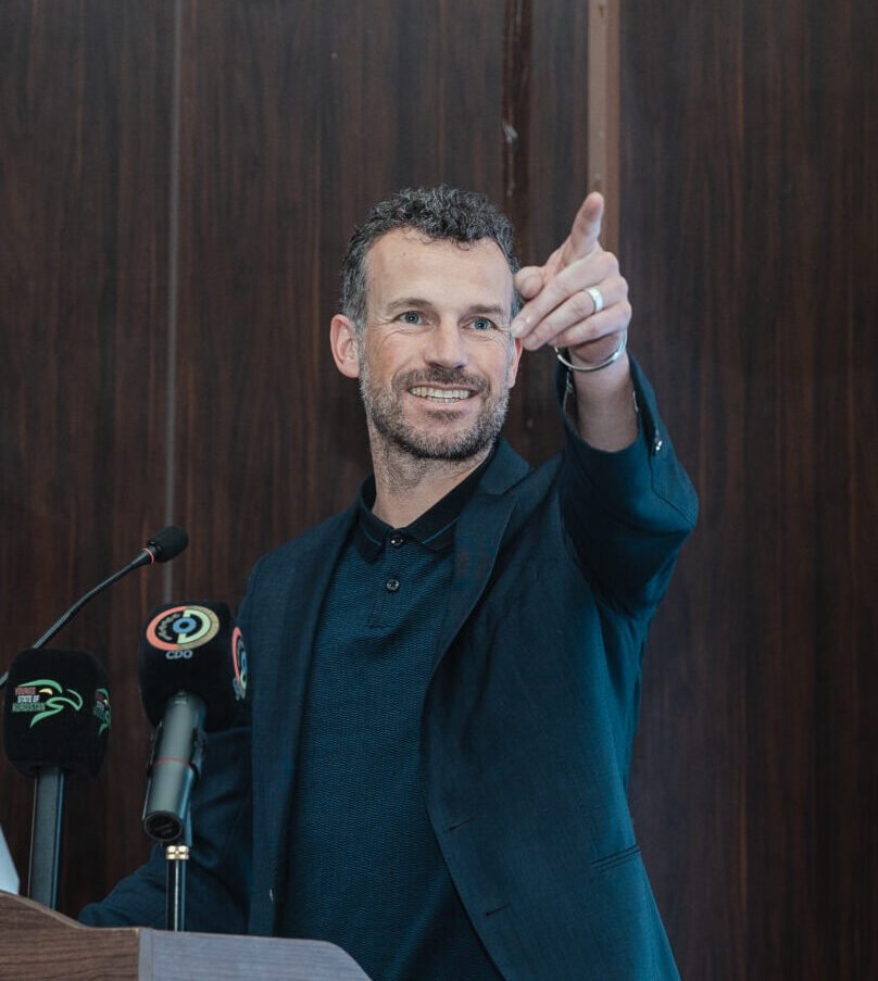Simon Van Melik